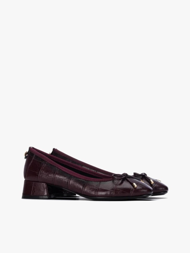 Sapatos de Salto Baixo com Laço
