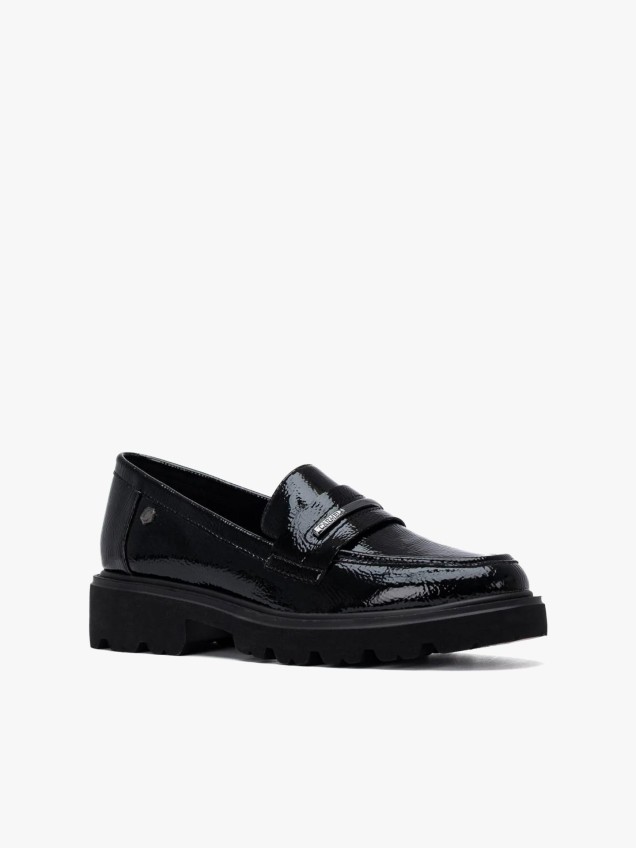 Mocassins em Verniz