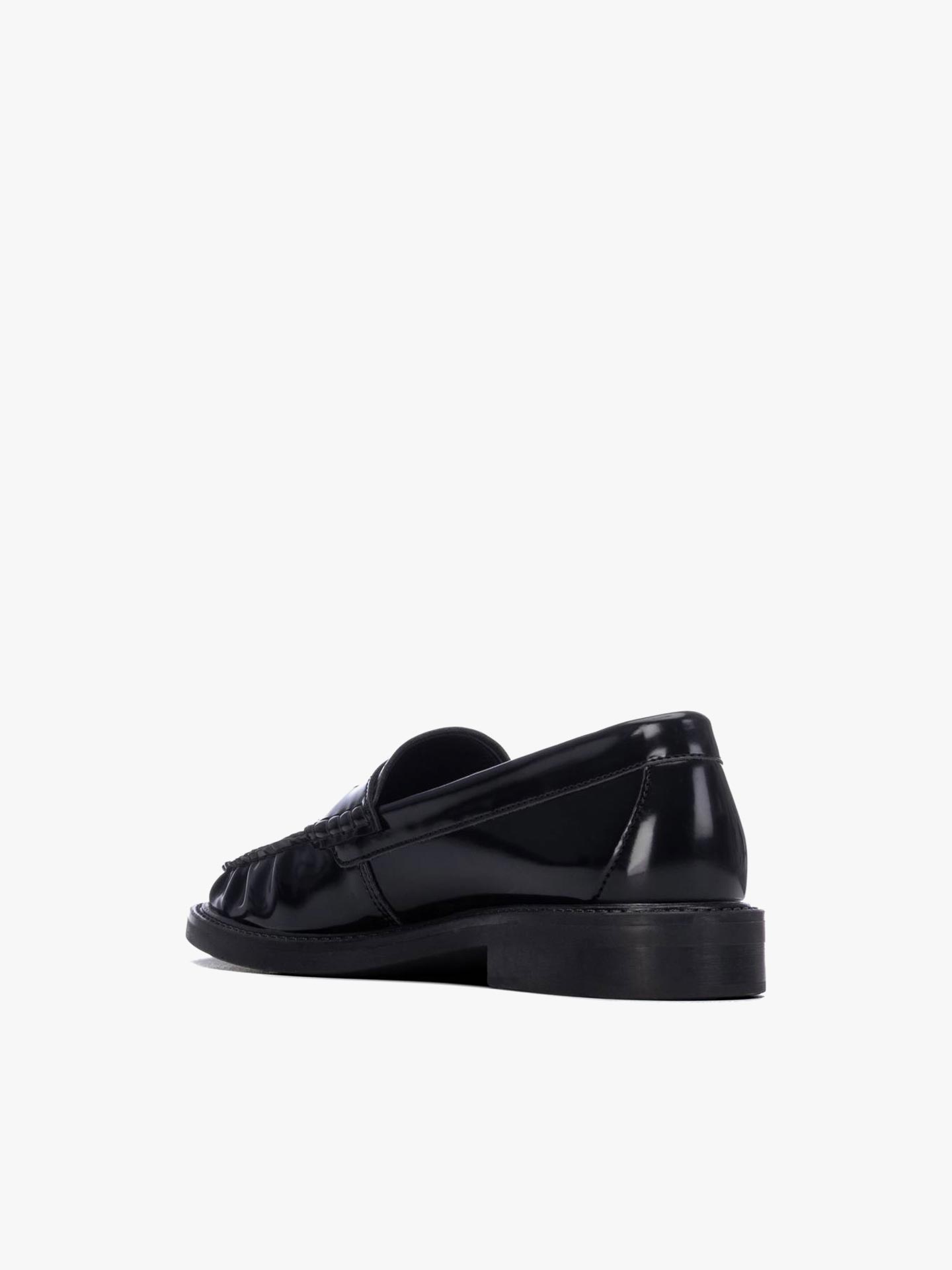 Mocassins com Efeito Brilhante