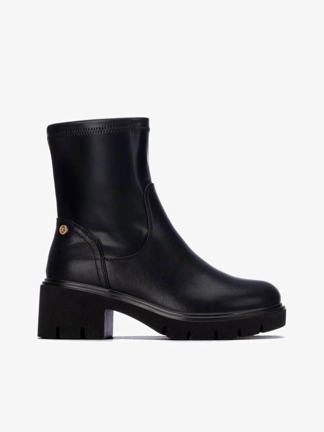 Botins com Cano Elástico