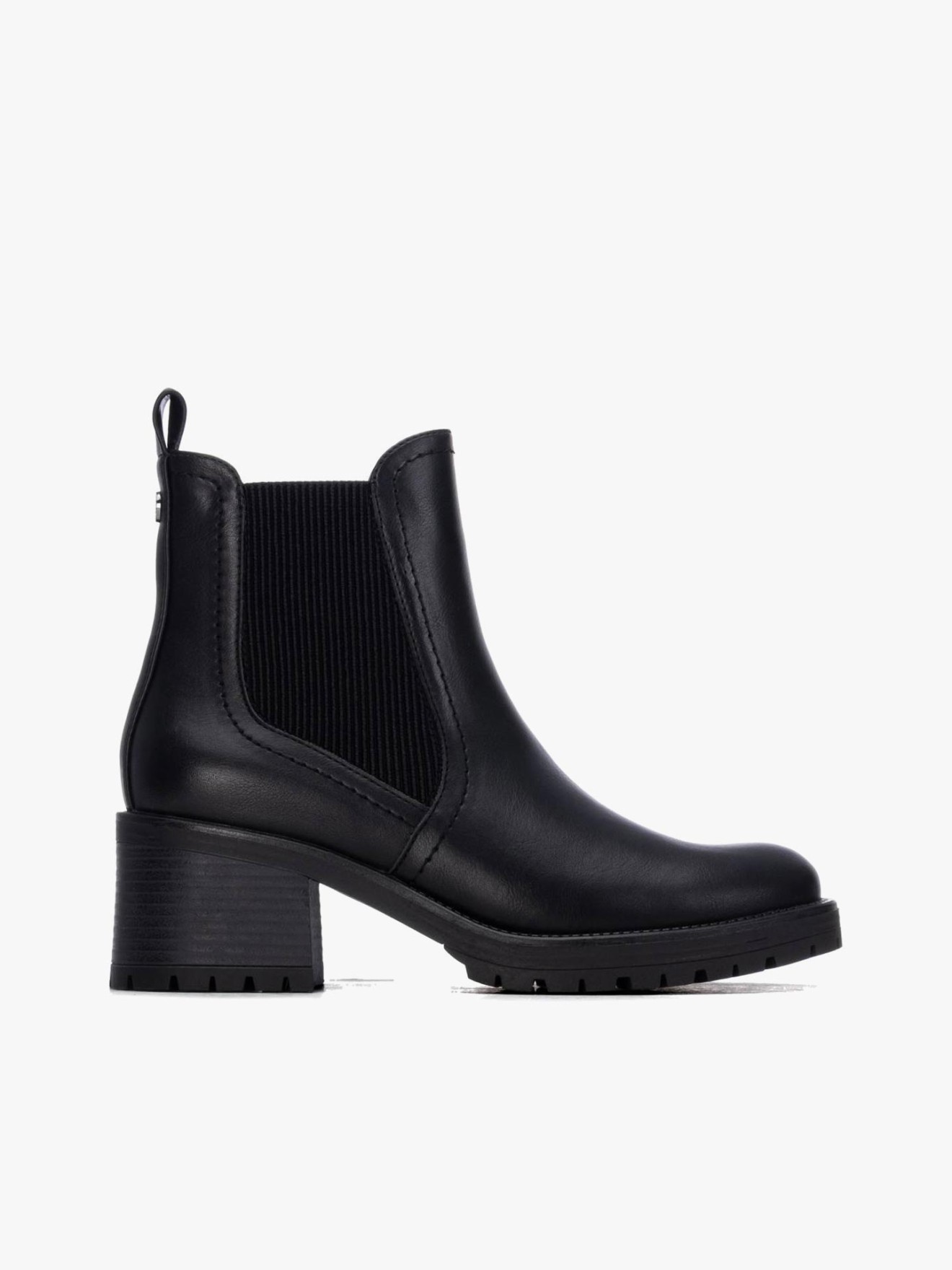 Botins Chelsea com Salto