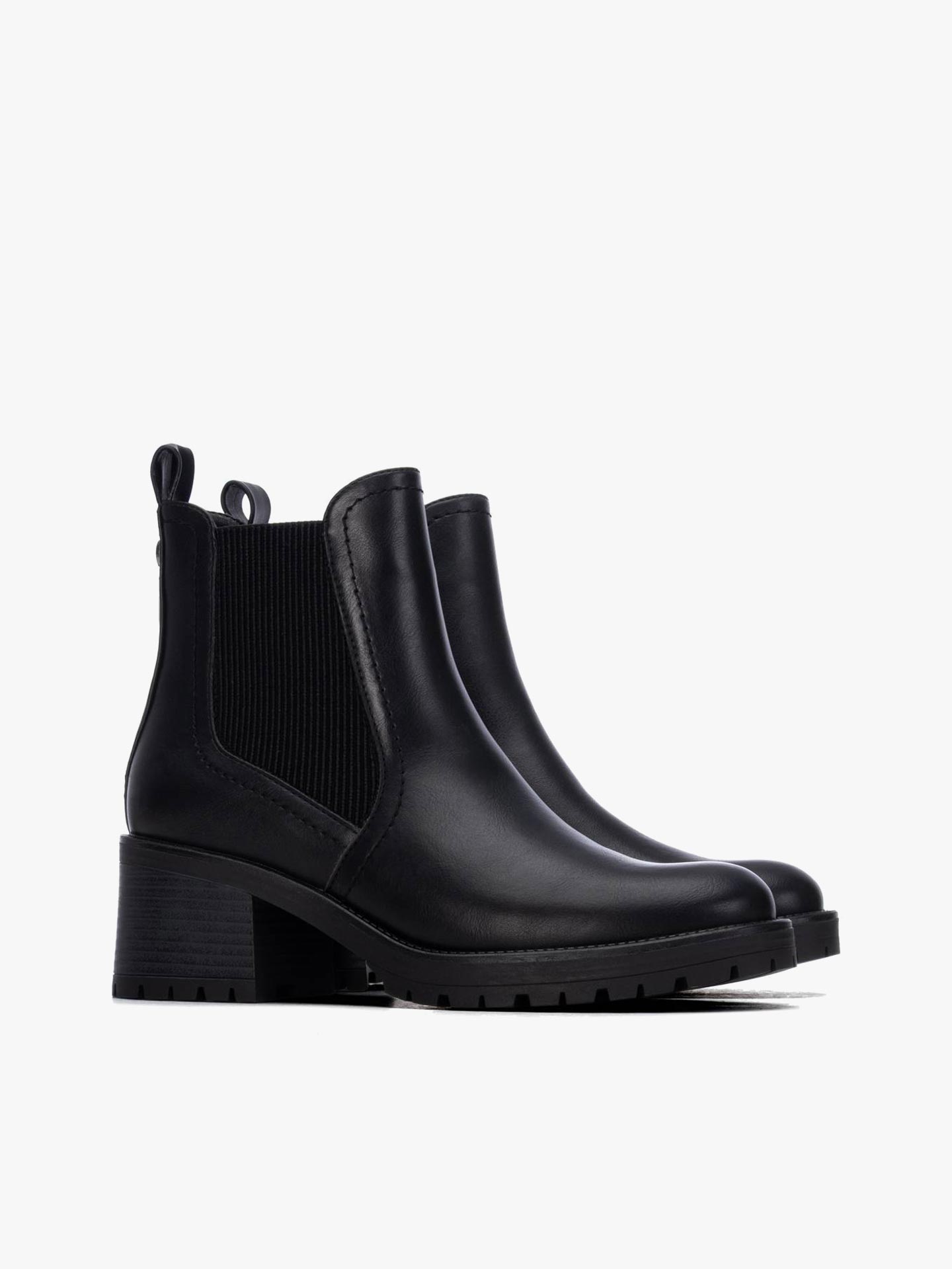 Botins Chelsea com Salto