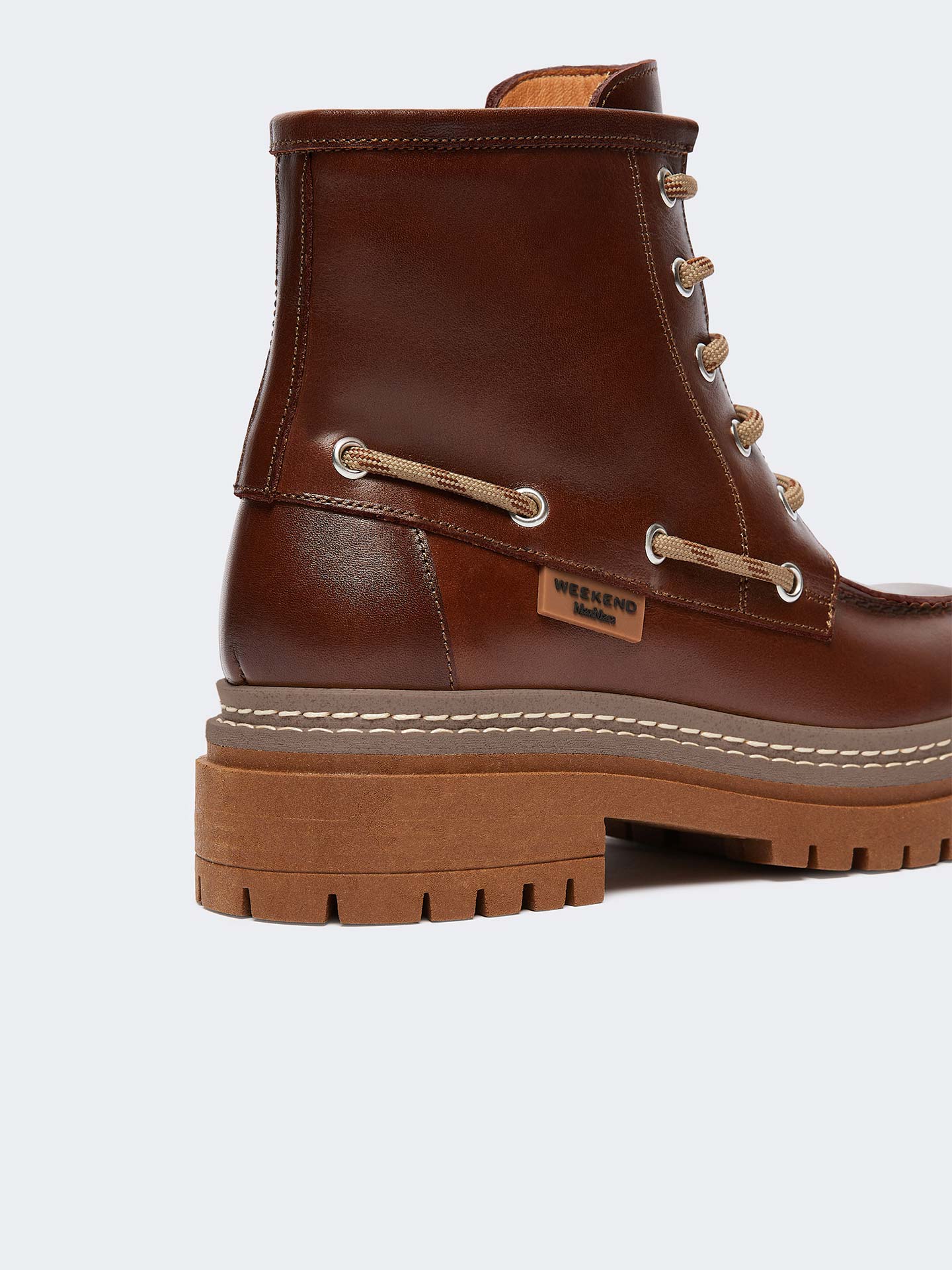 Botins em Pele WKAPANTONE
