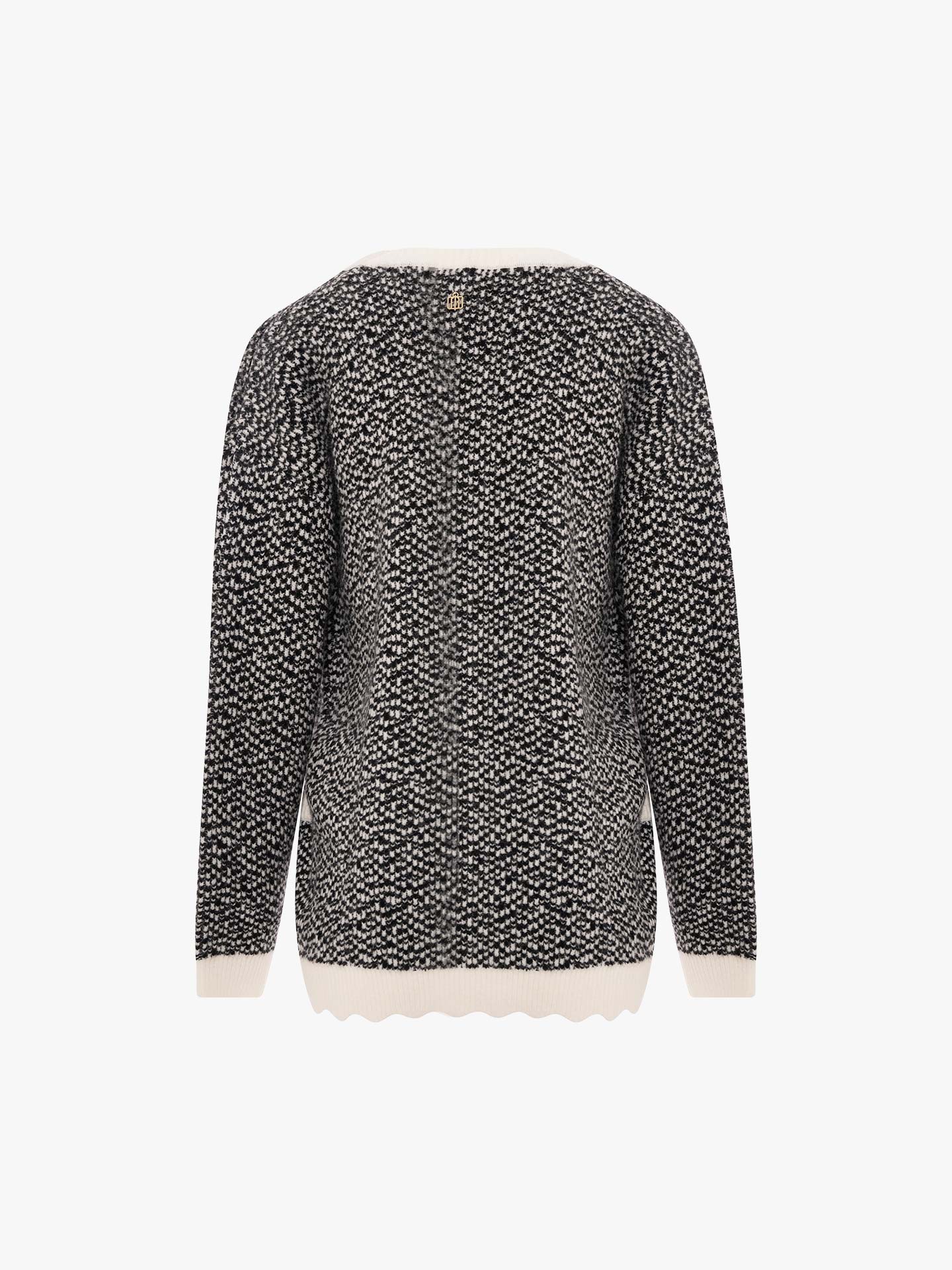 Casaco de Malha Oversize com Decote em V