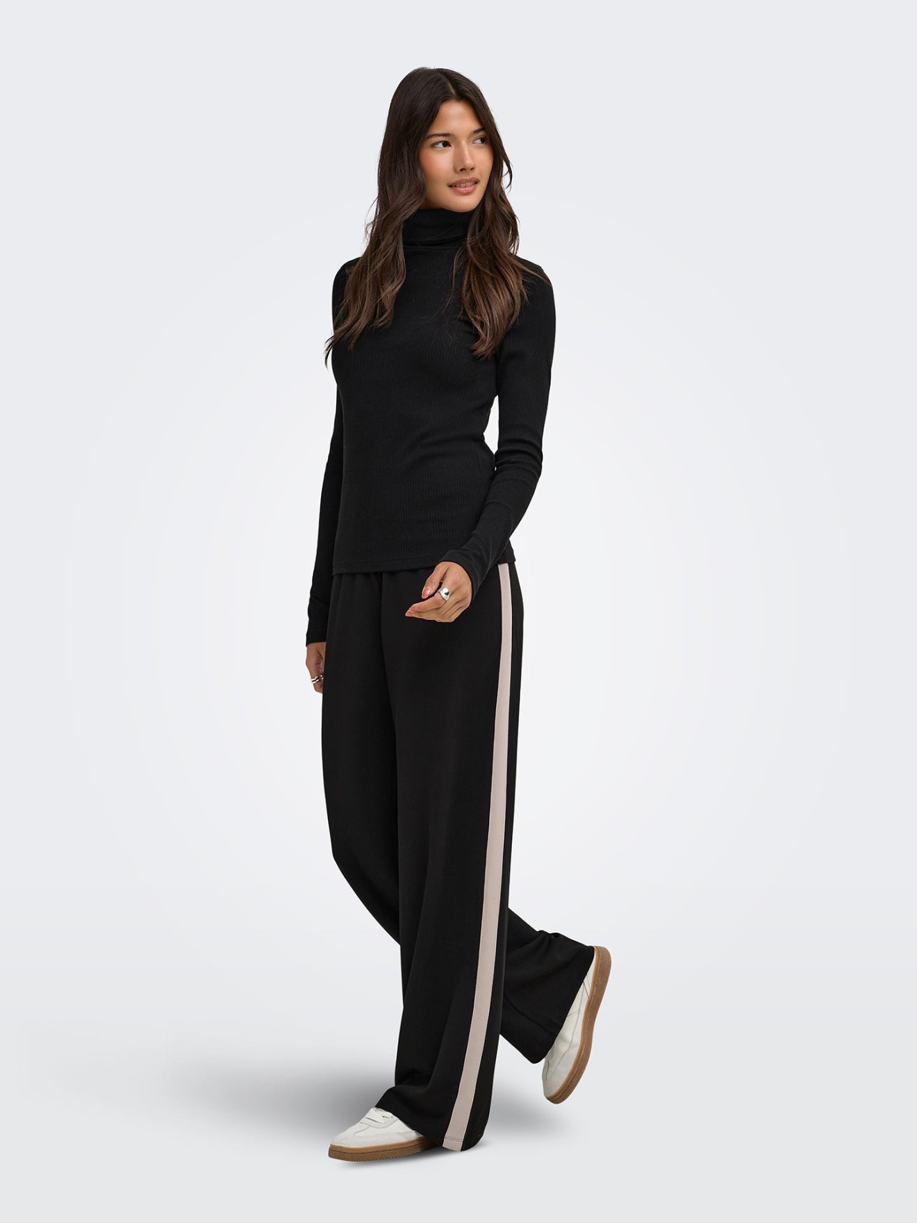 Cal�as Wide Leg