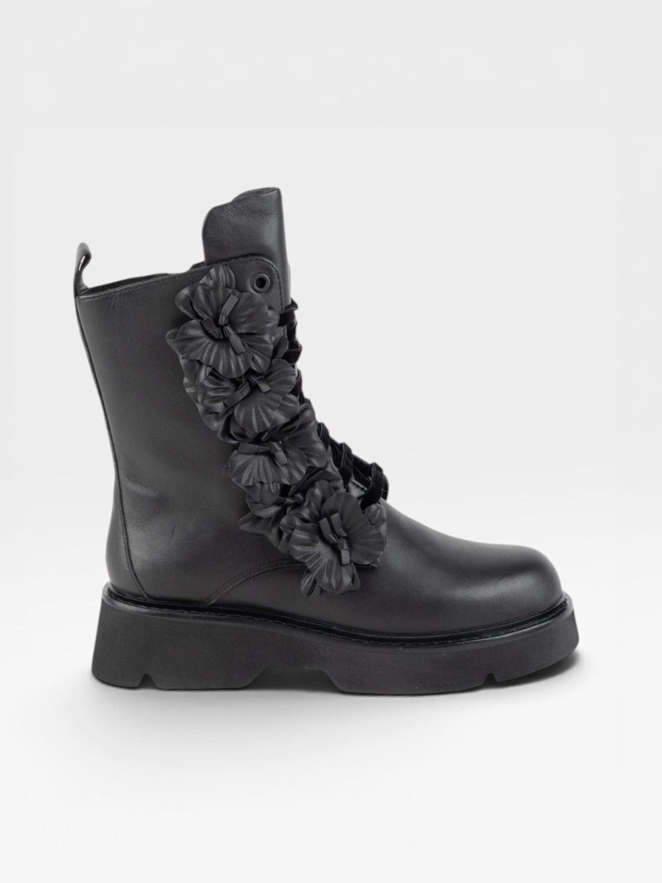 Botas em Pele Lisa