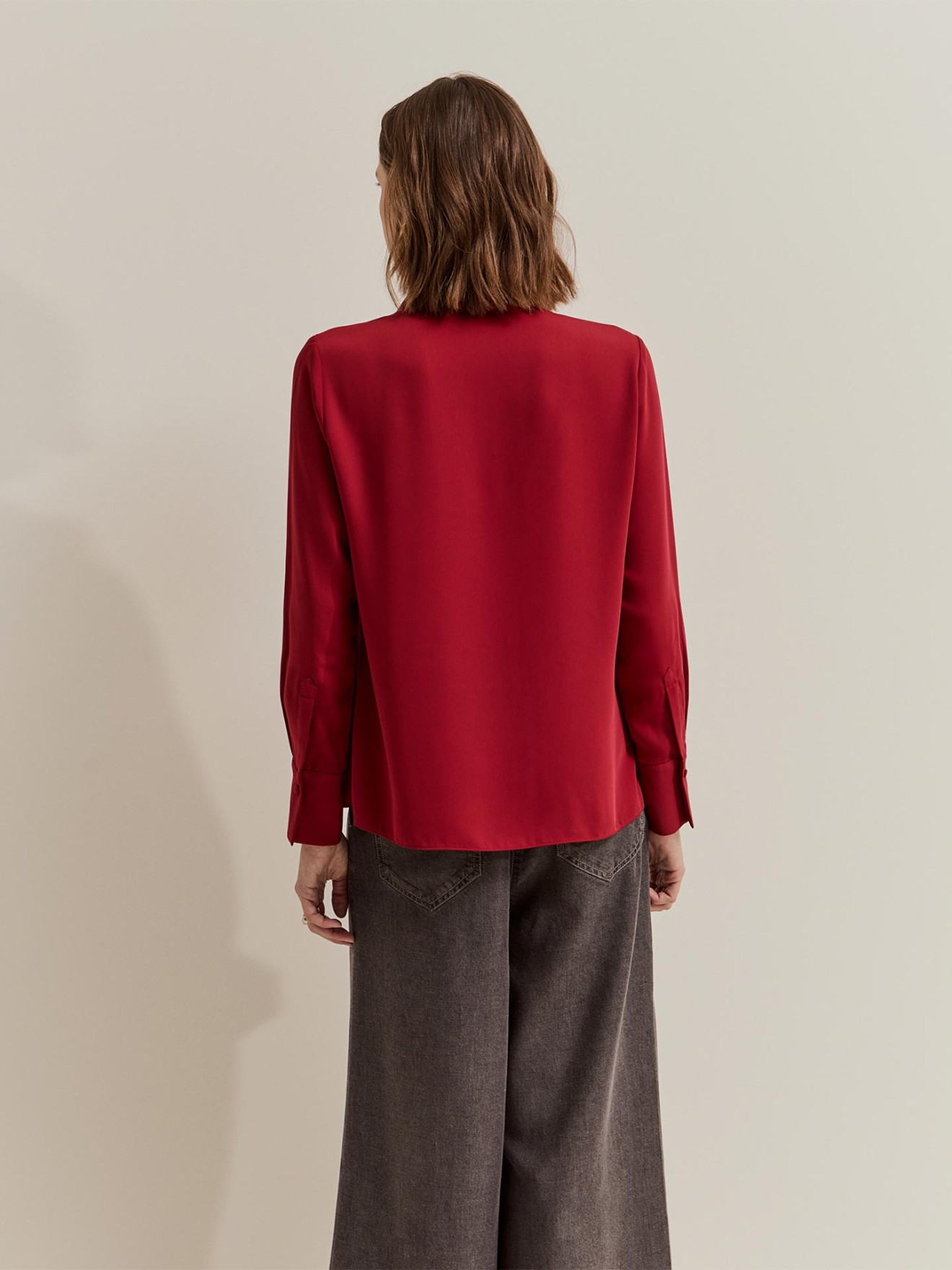 Blusa Fluida com La�ada