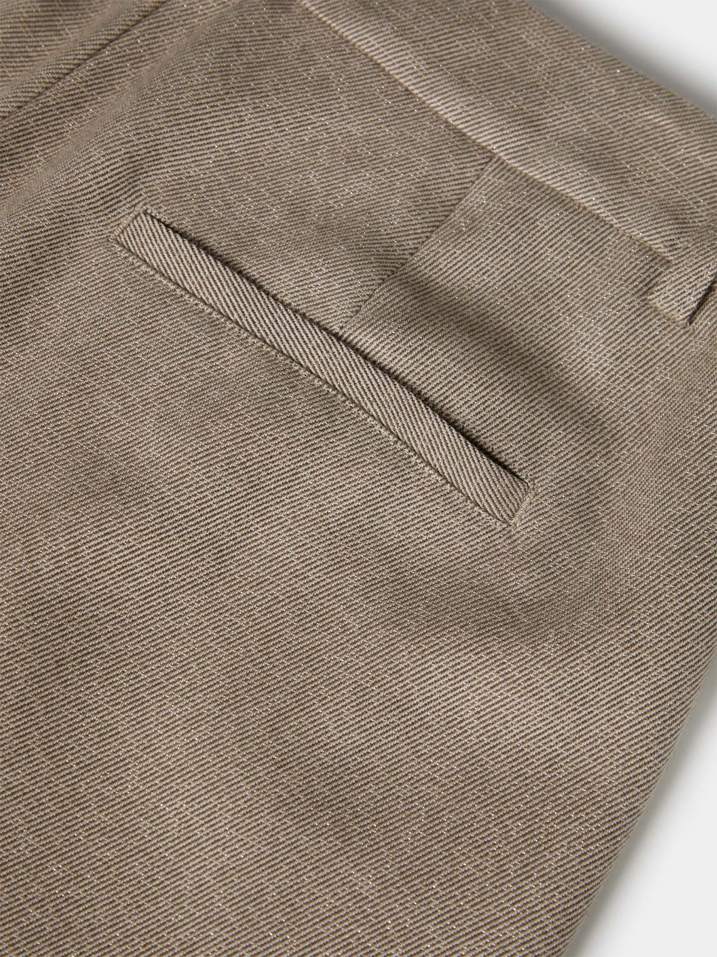Calças Wide Leg com Pregas