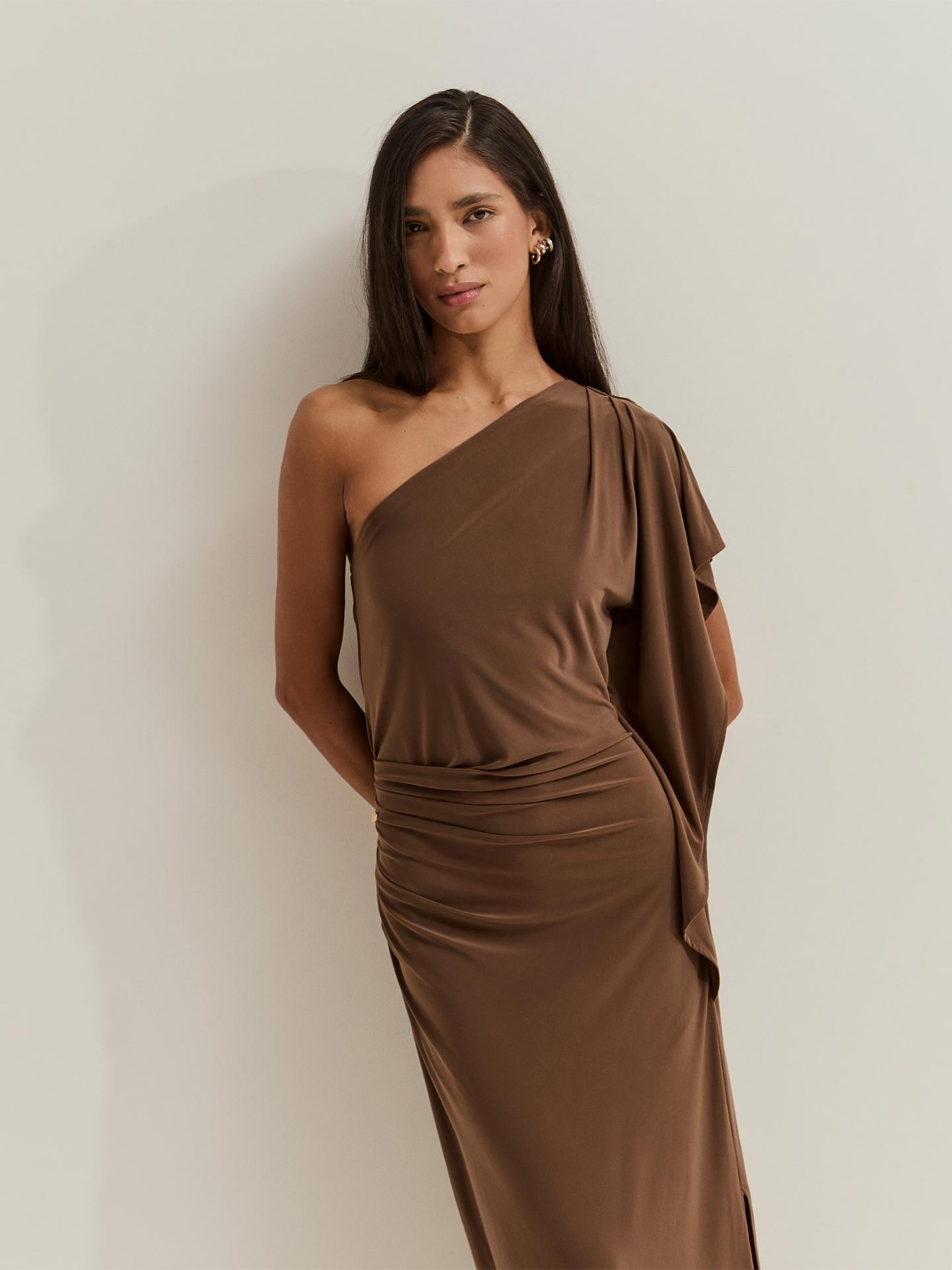 Vestido Midi de uma Manga