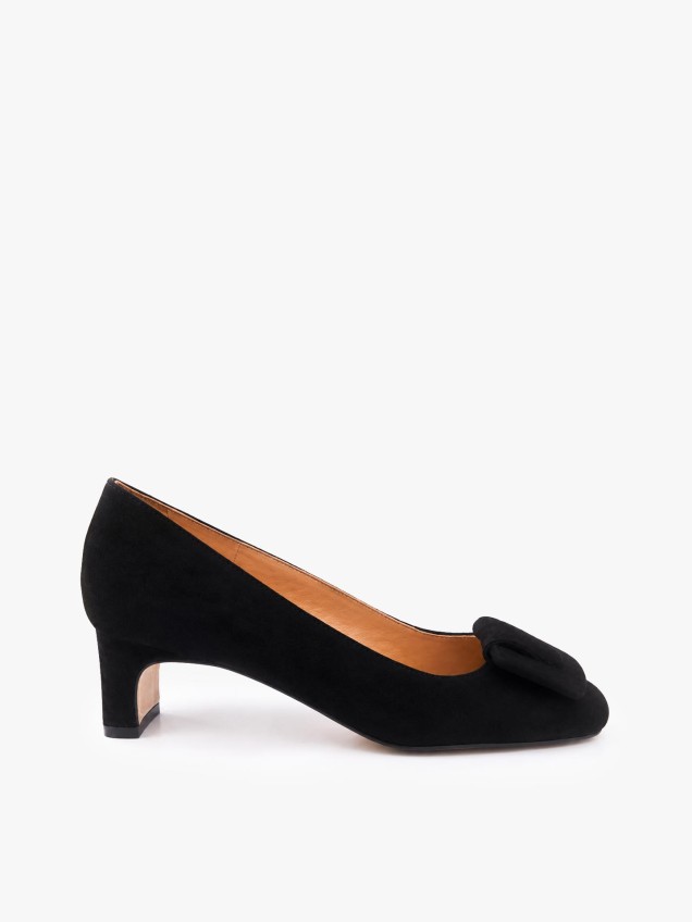 Sapatos de Salto Médio em Pele