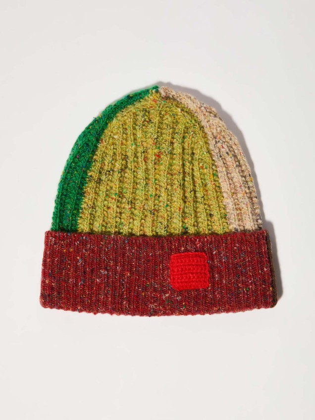 Gorro em Tweed MCACARIOCA