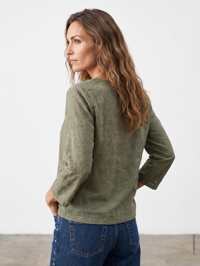 Blusa com Decote em V