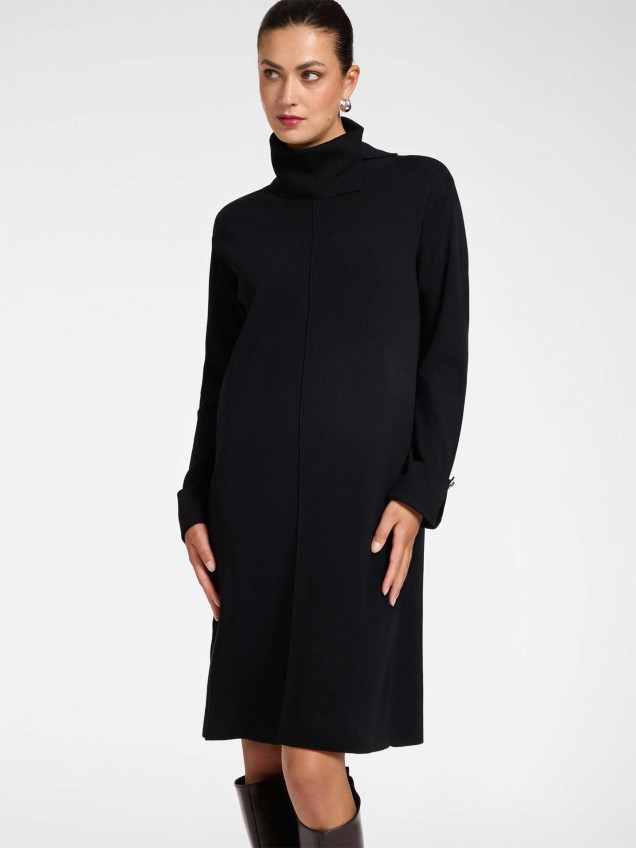 Vestido de Malha de Corte Reto