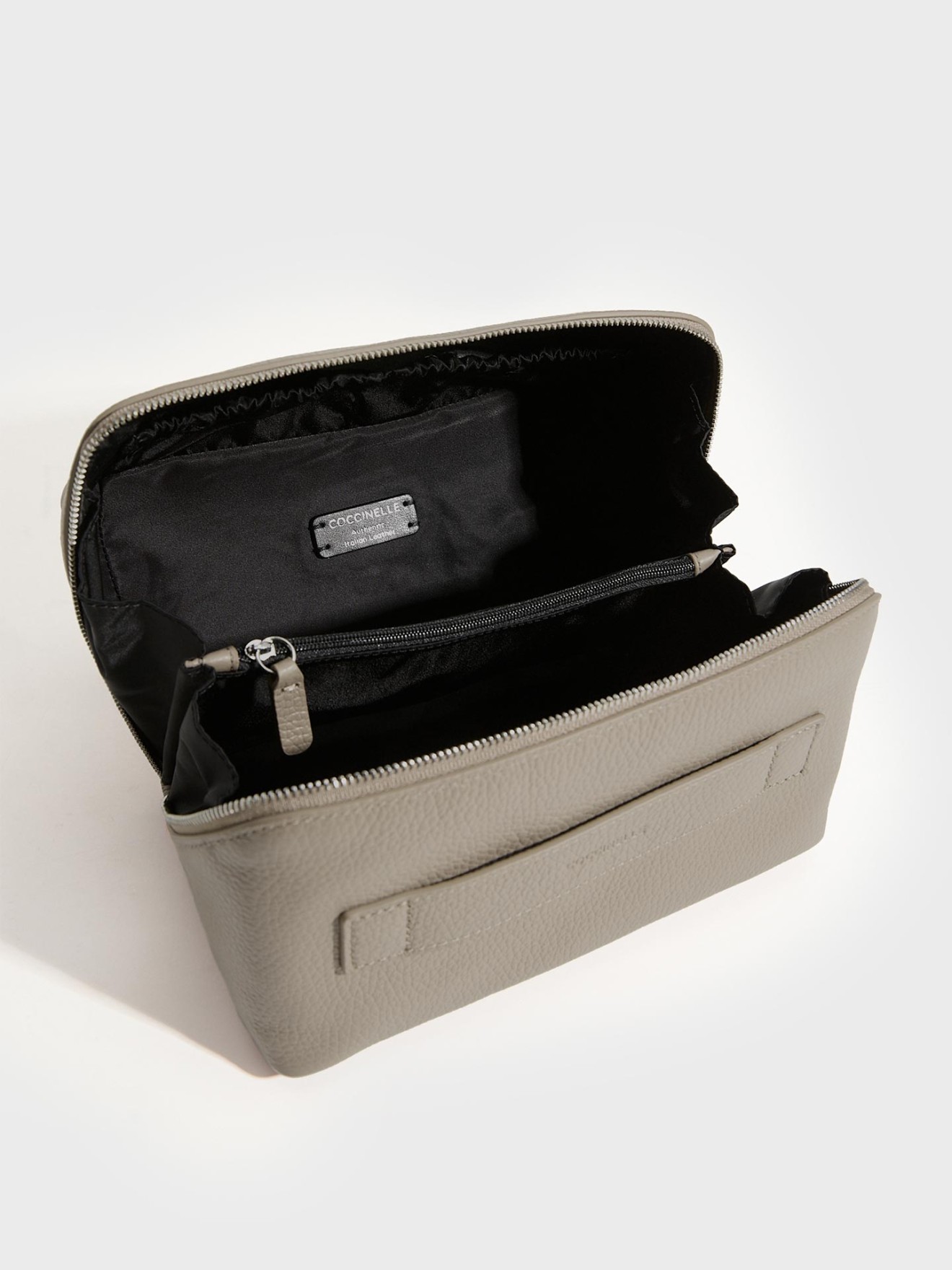 N�cessaire em Pele