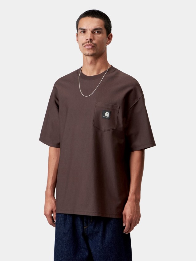 T-shirt Loose Pocket com Decote Redondo