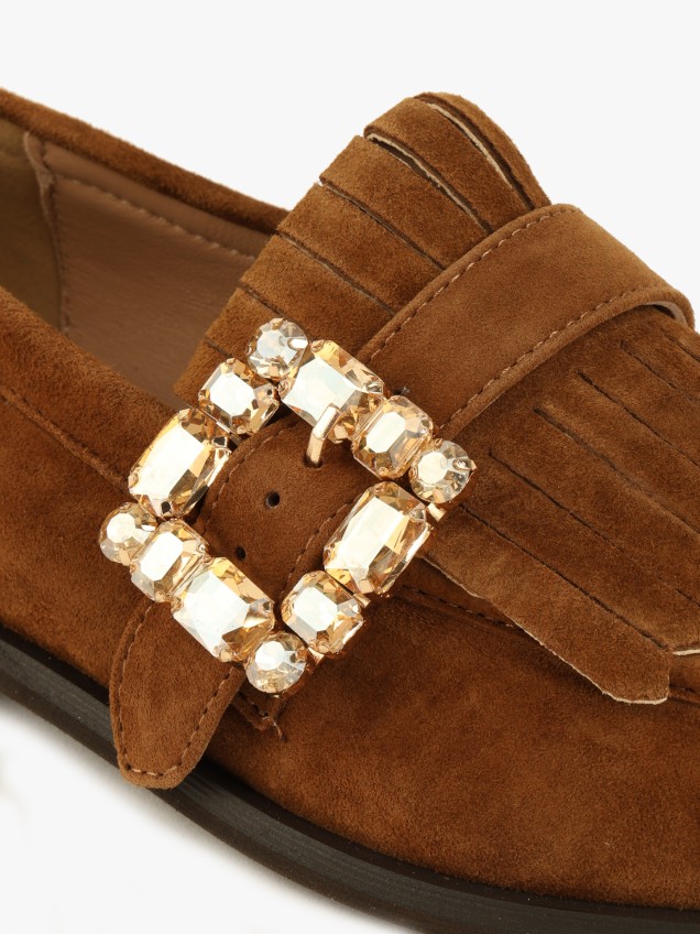 Loafers com Franjas e Fivela