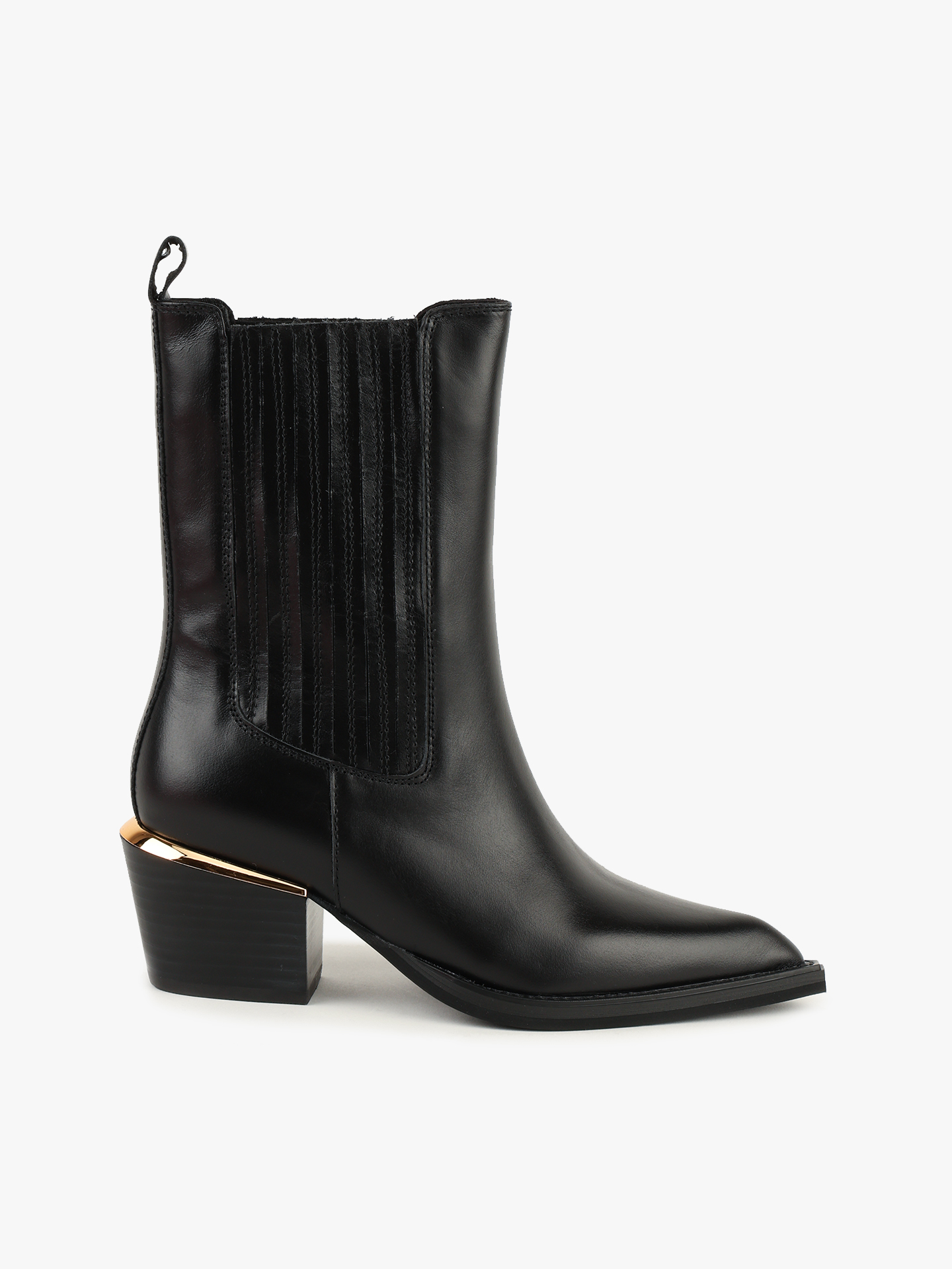 Botas de Cano Médio com Salto