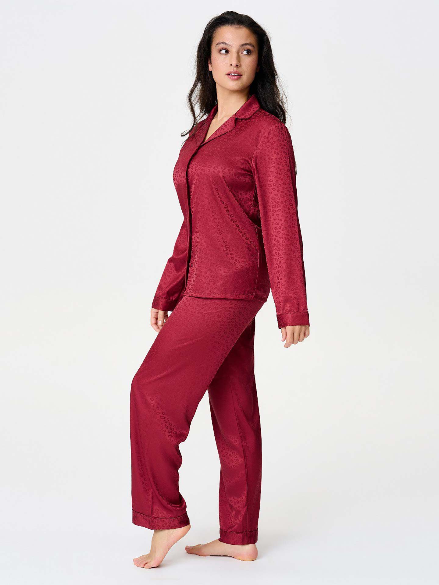 Pijama Acetinado com Padrão