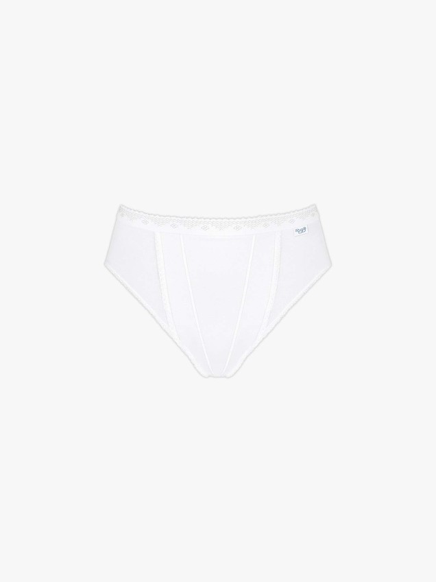 Cueca de cinta alta