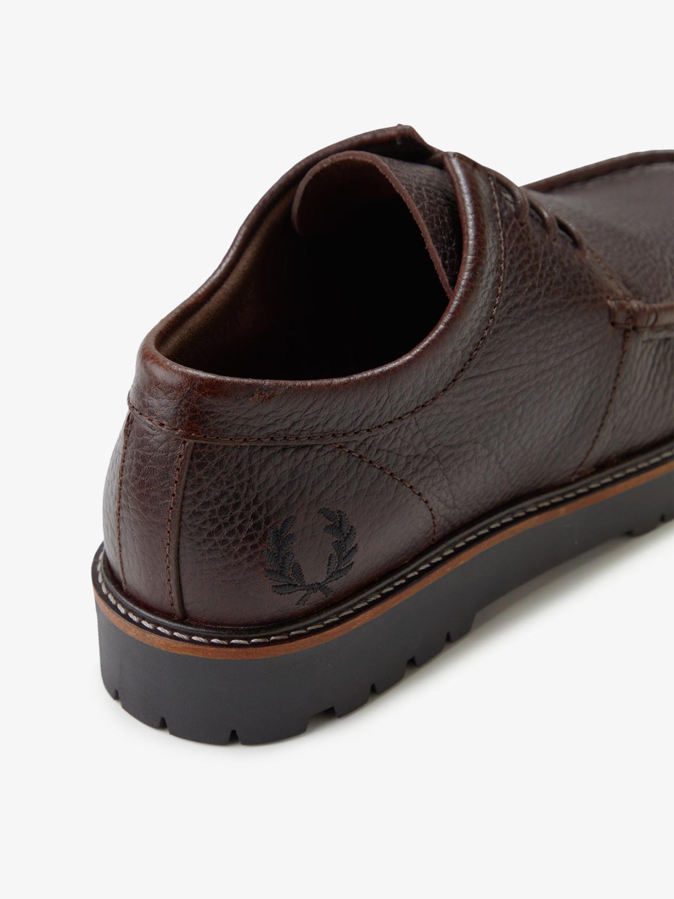 Sapatos com Atacadores B3435
