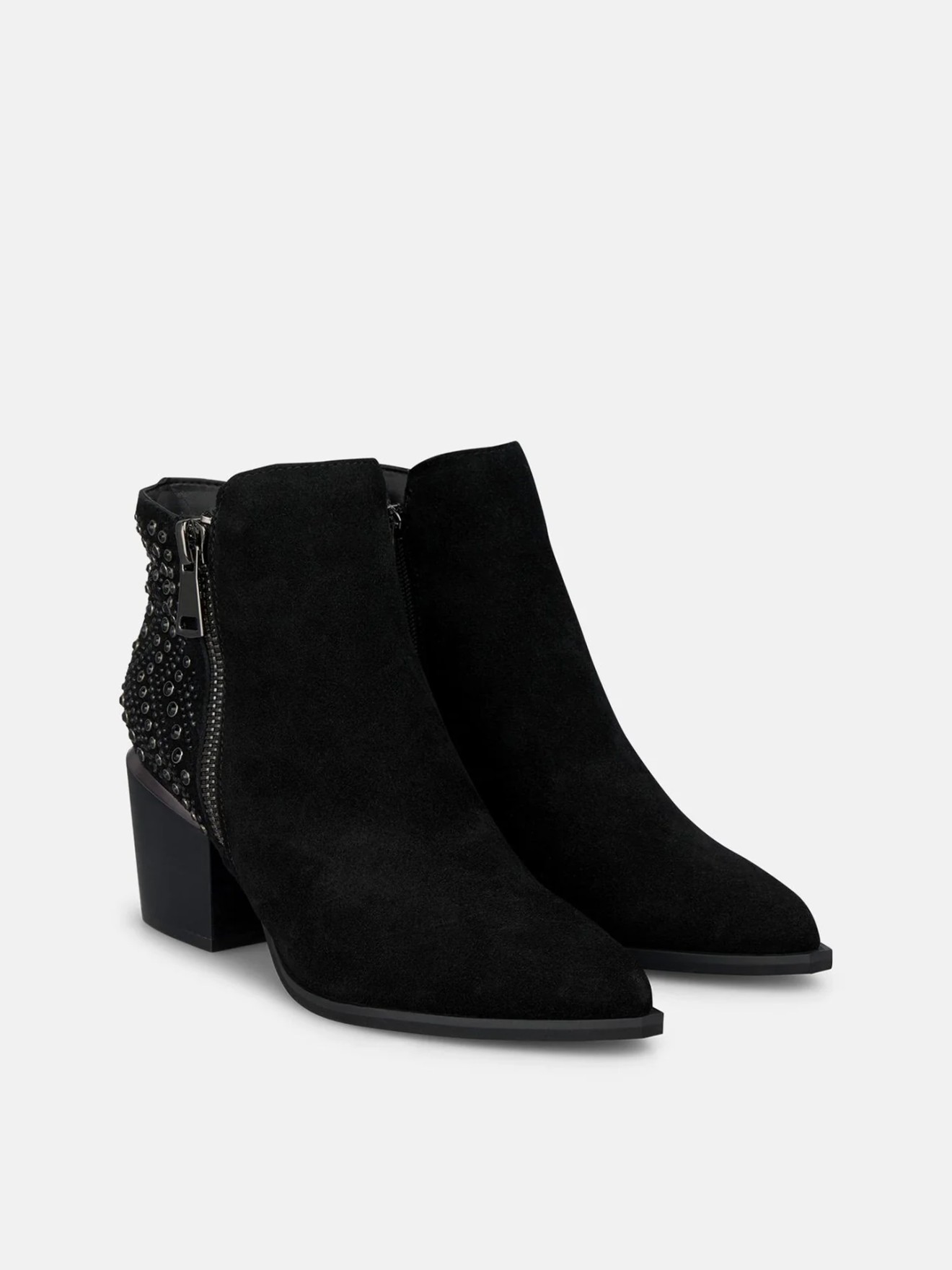 Botins com Tacão de Bloco