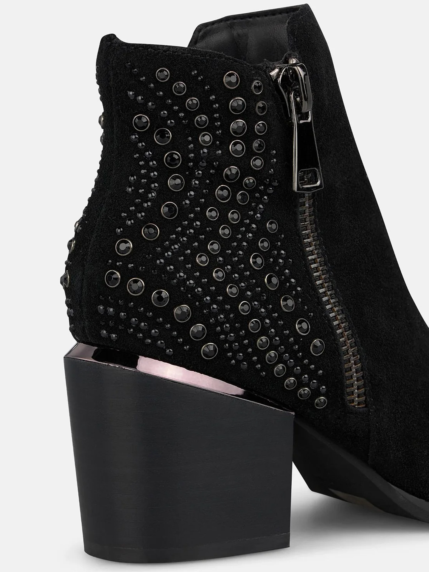 Botins com Tacão de Bloco