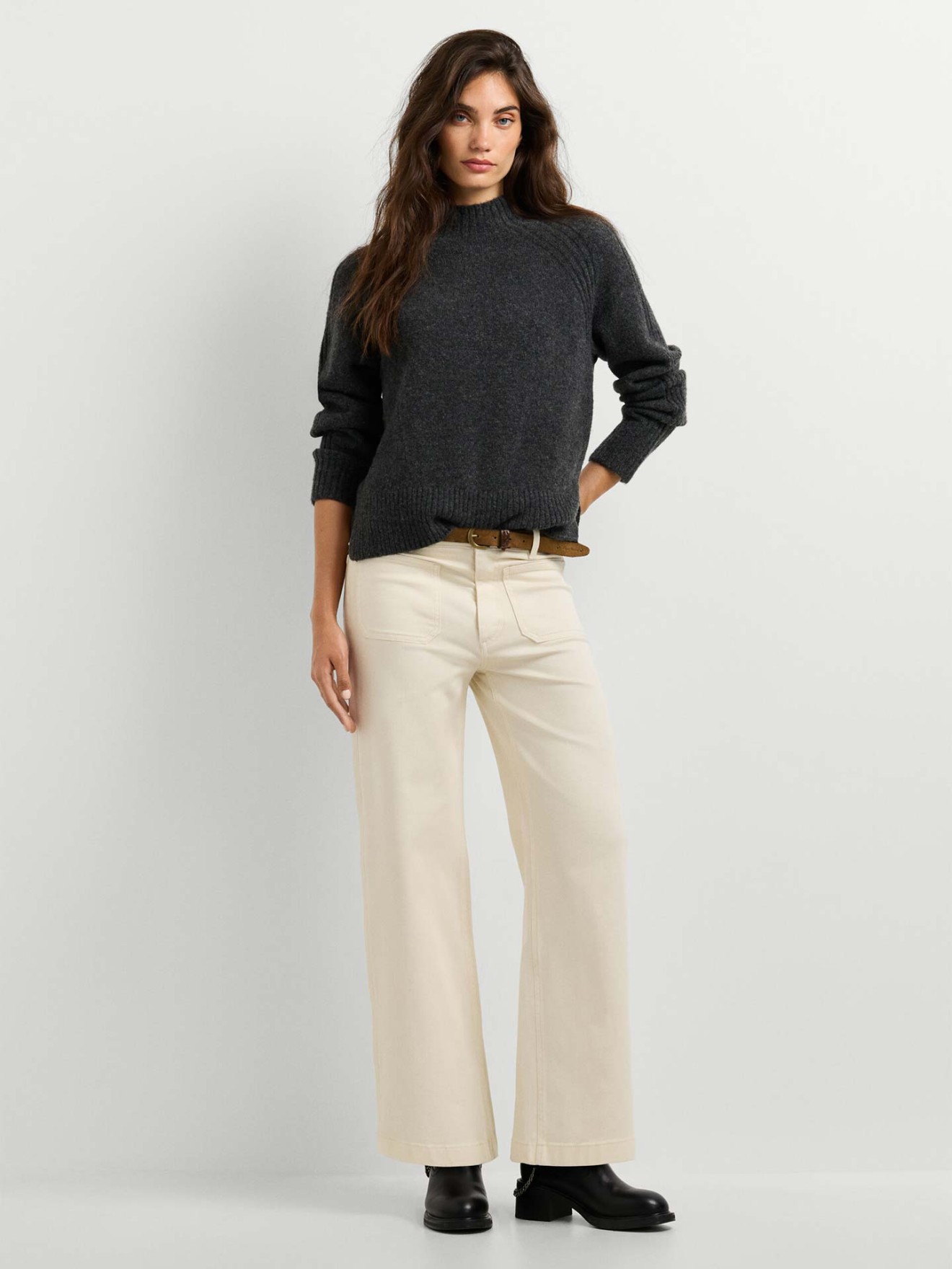Camisola de Malha com Gola Alta