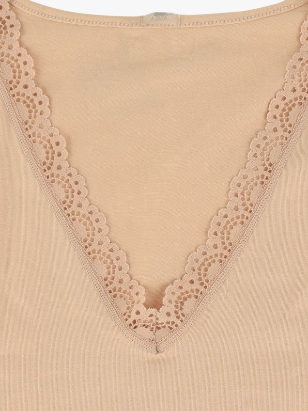 Camisola Interior com Renda