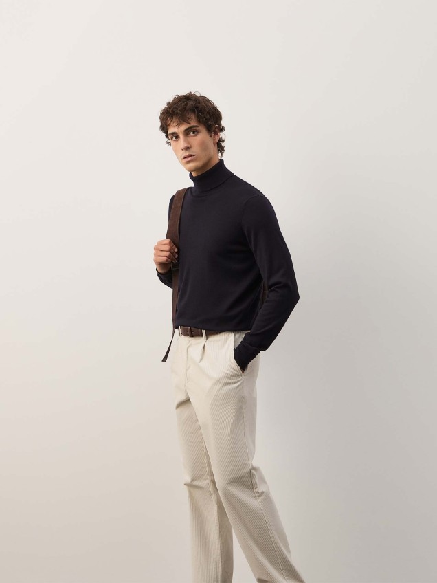 Camisola de Gola Alta