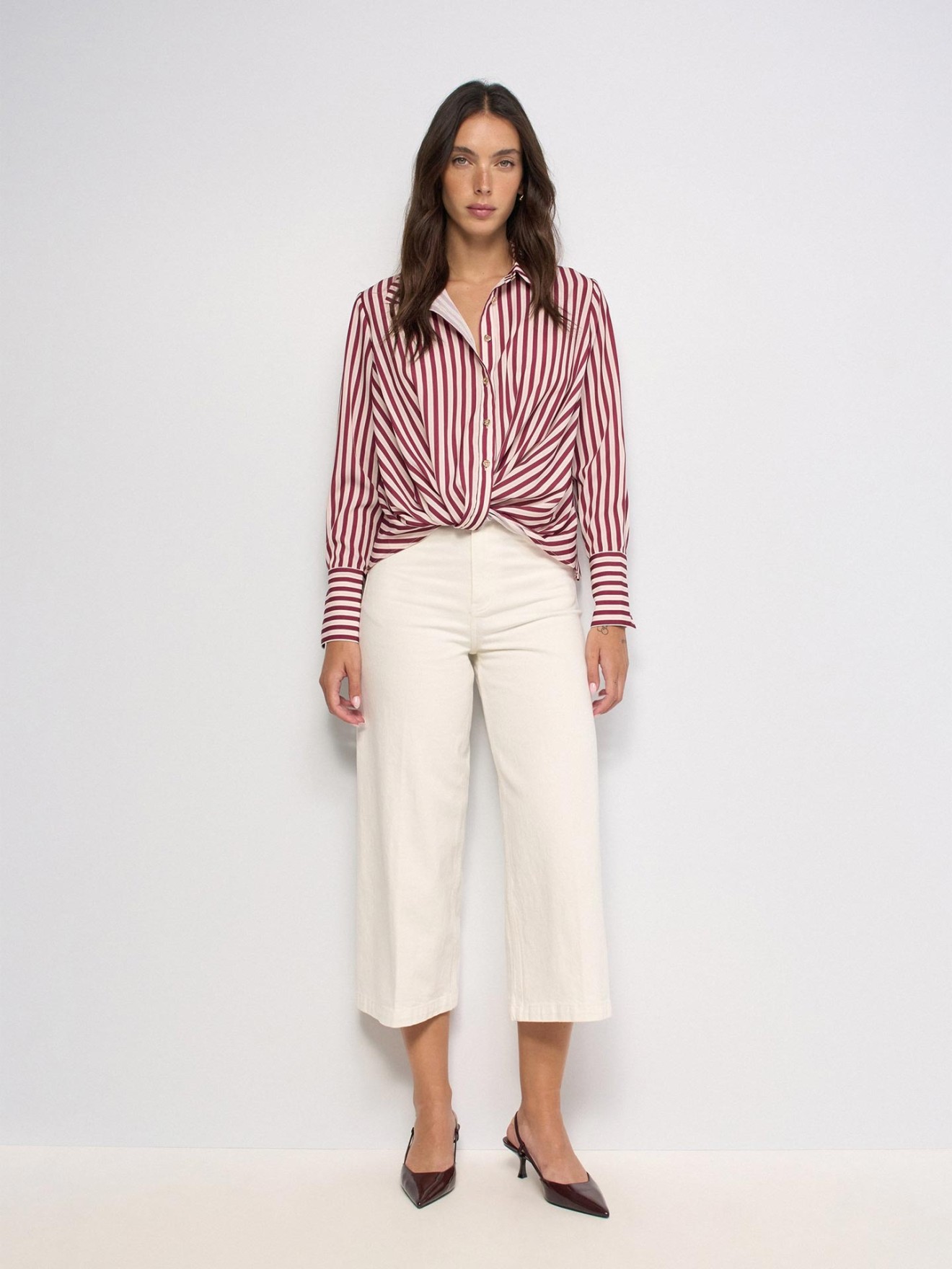Camisa Slim Fit com Riscas