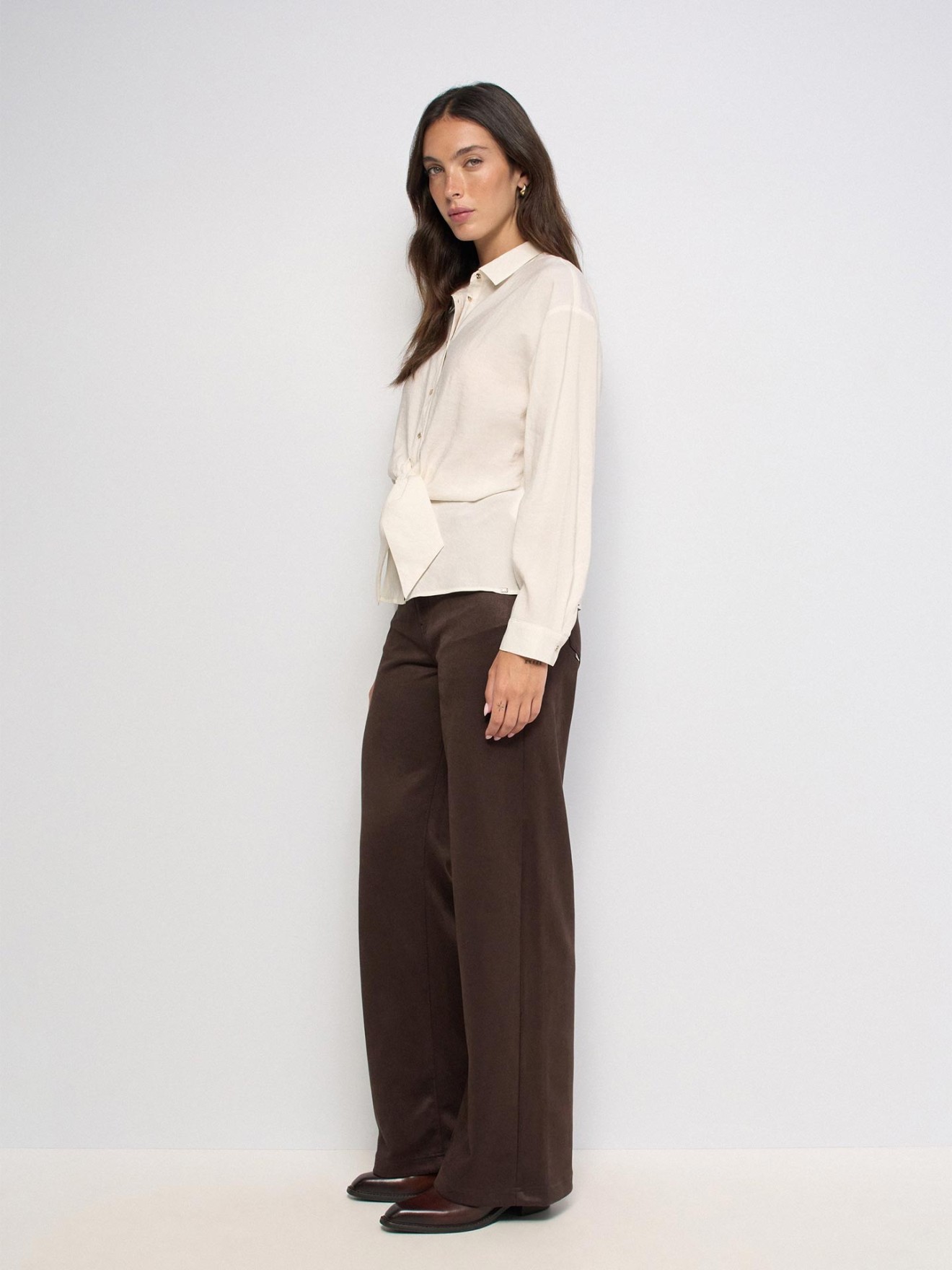 Camisa Regular Fit com La�o