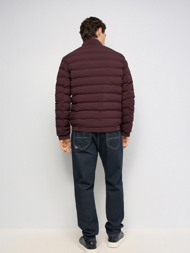Casaco Puffer Regular Fit com Bolsos