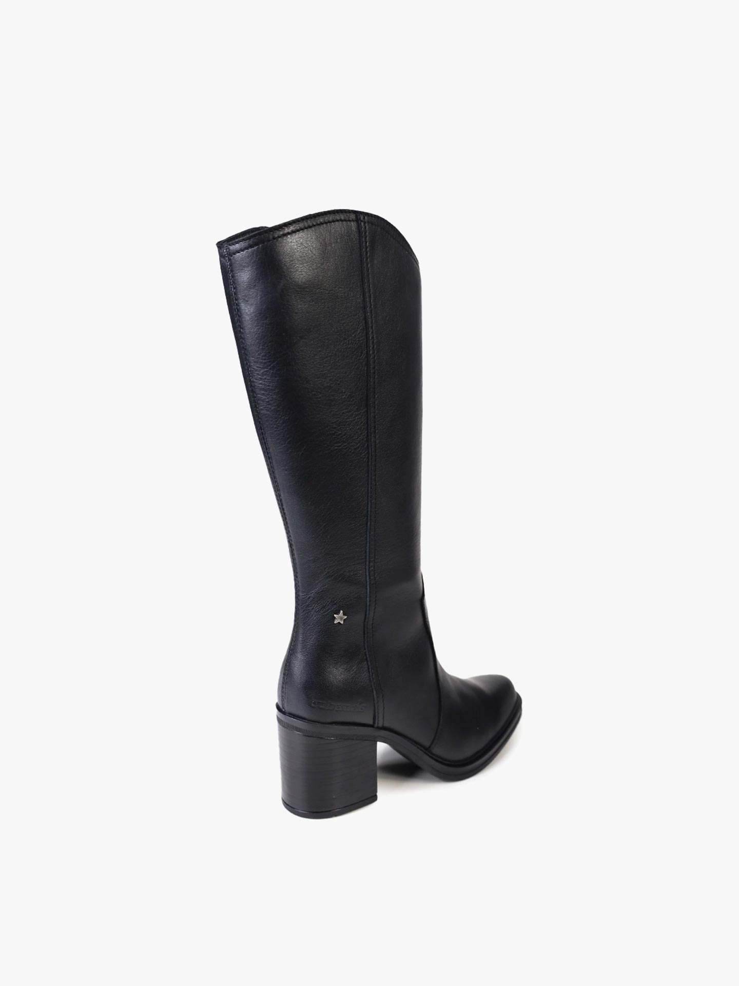 Botas de Cano Alto em Pele