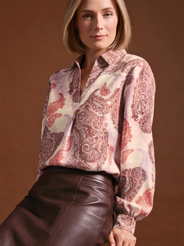 Blusa com Padrão Paisley Adina