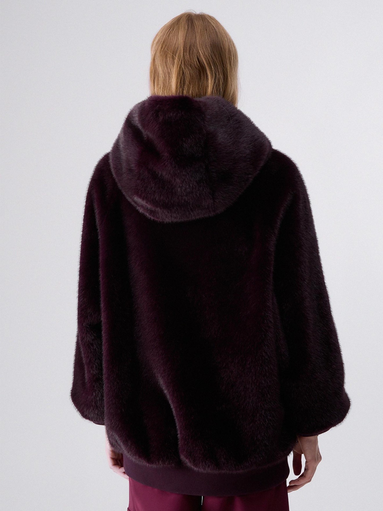 Casaco Oversized com Capuz