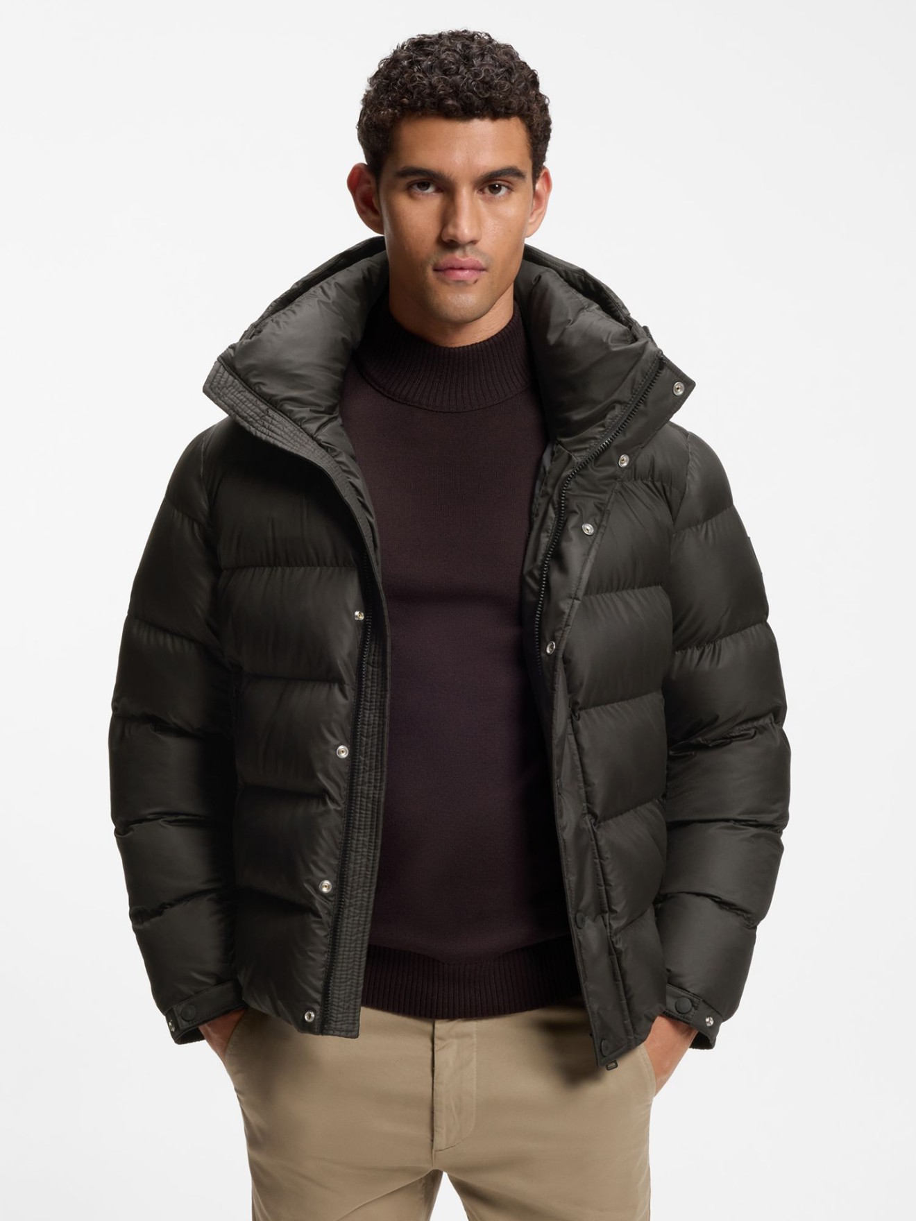 Blus�o Acolchoado com Capuz
