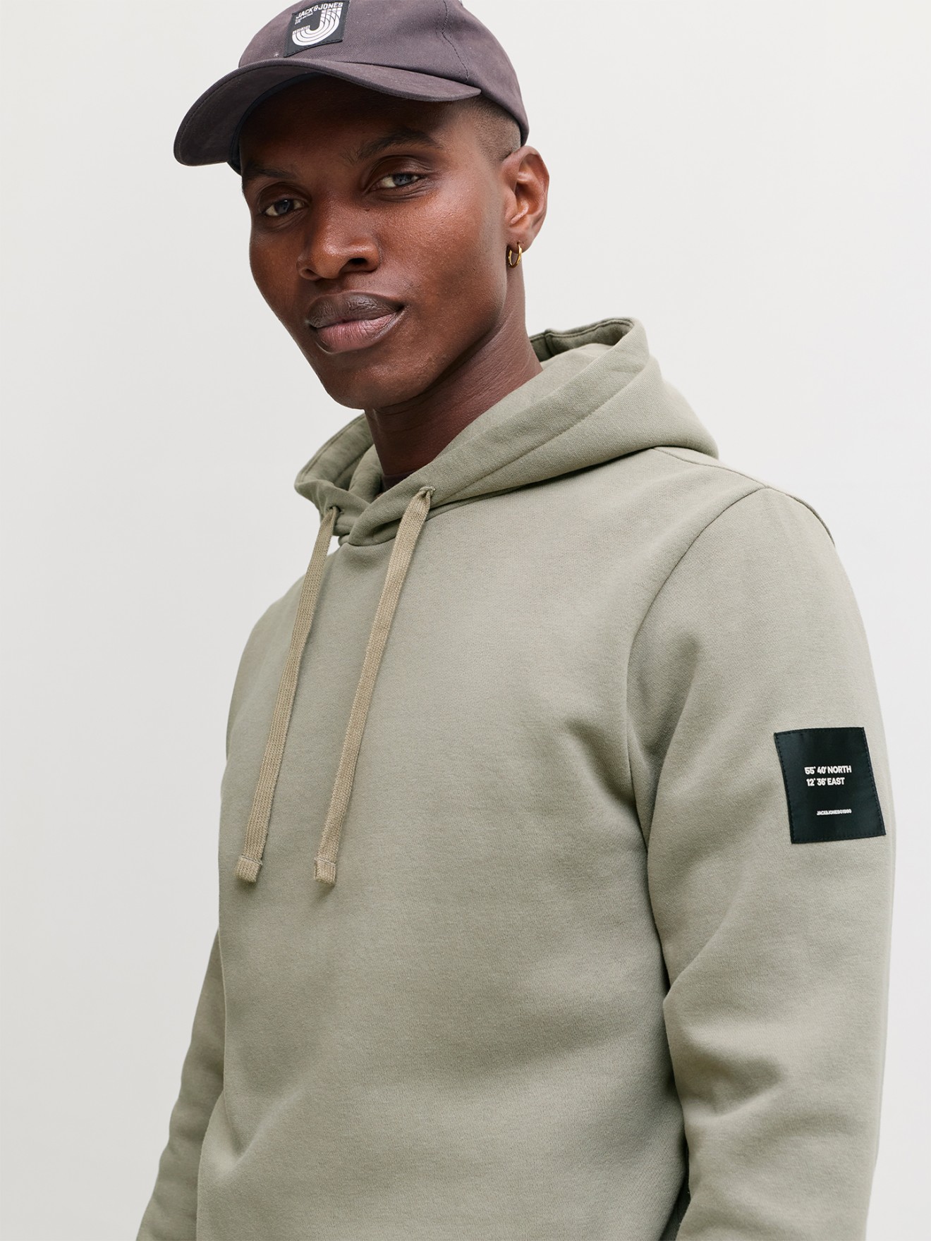 Sweatshirt com Capuz