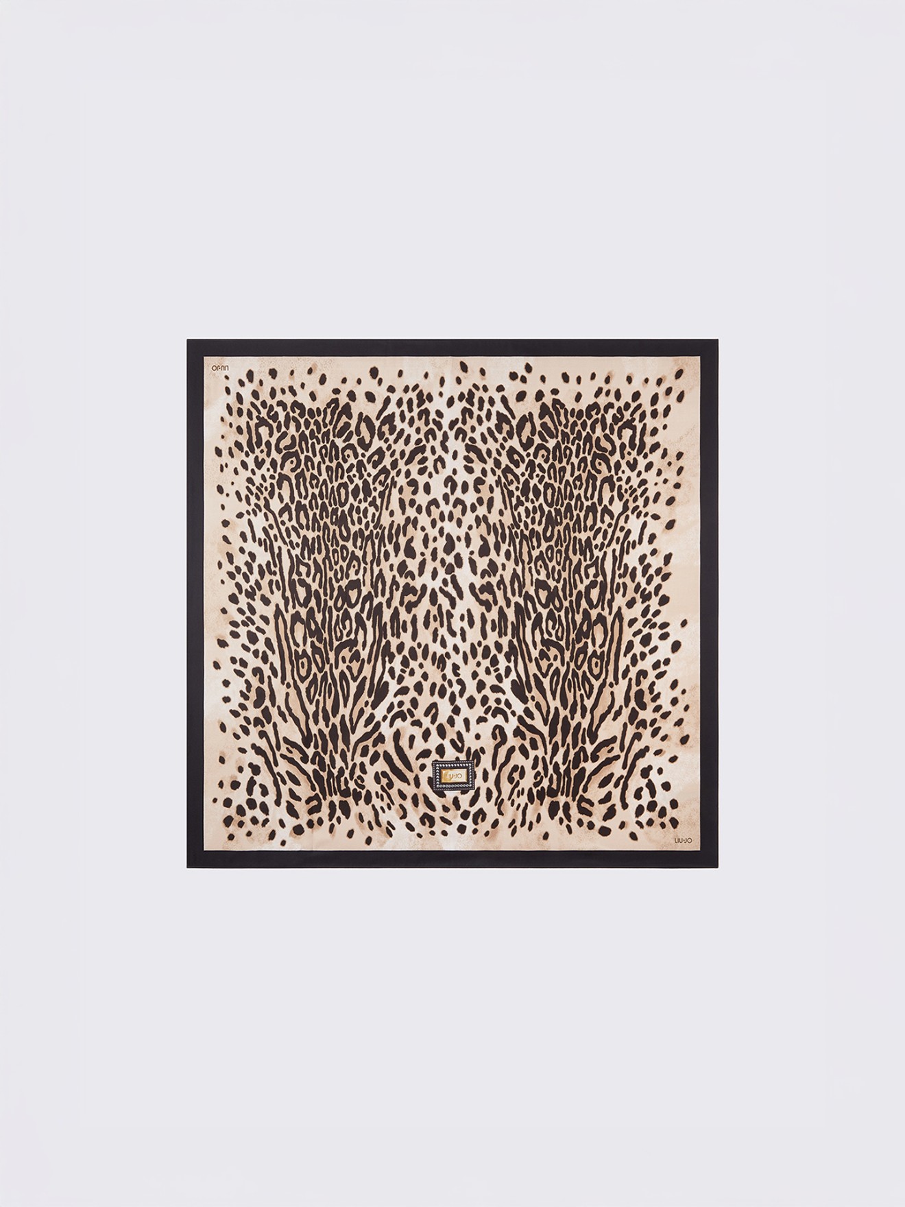 Lenço Quadrado com Animal Print