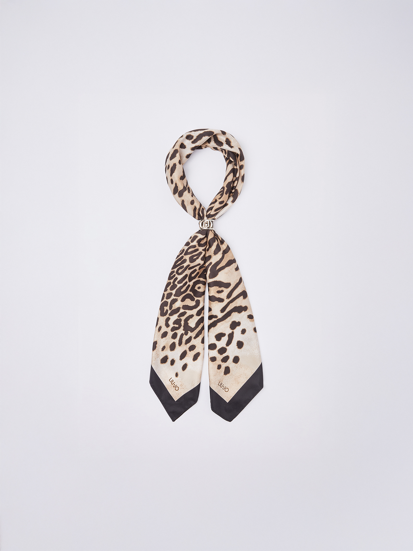 Lenço Quadrado com Animal Print