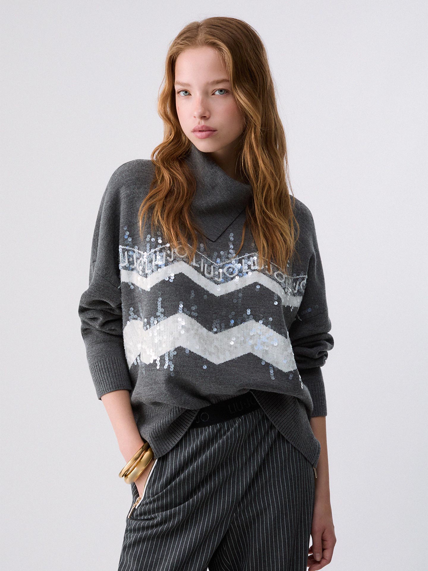 Camisola Jacquard com Gola Subida