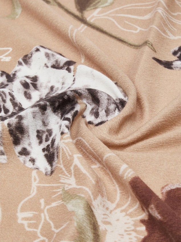 Estola Floral com Animal Print