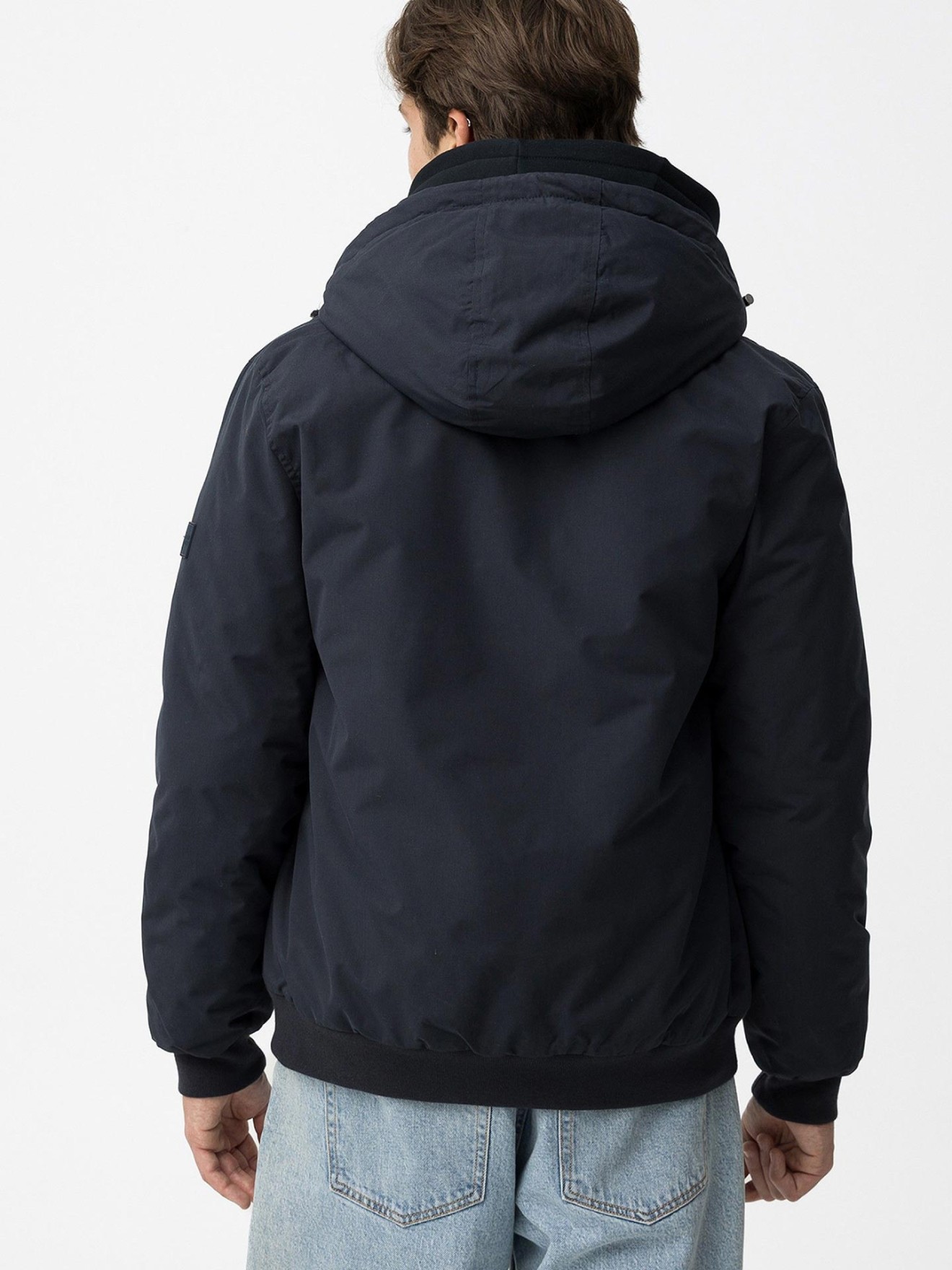 Blus�o com Capuz Belcher