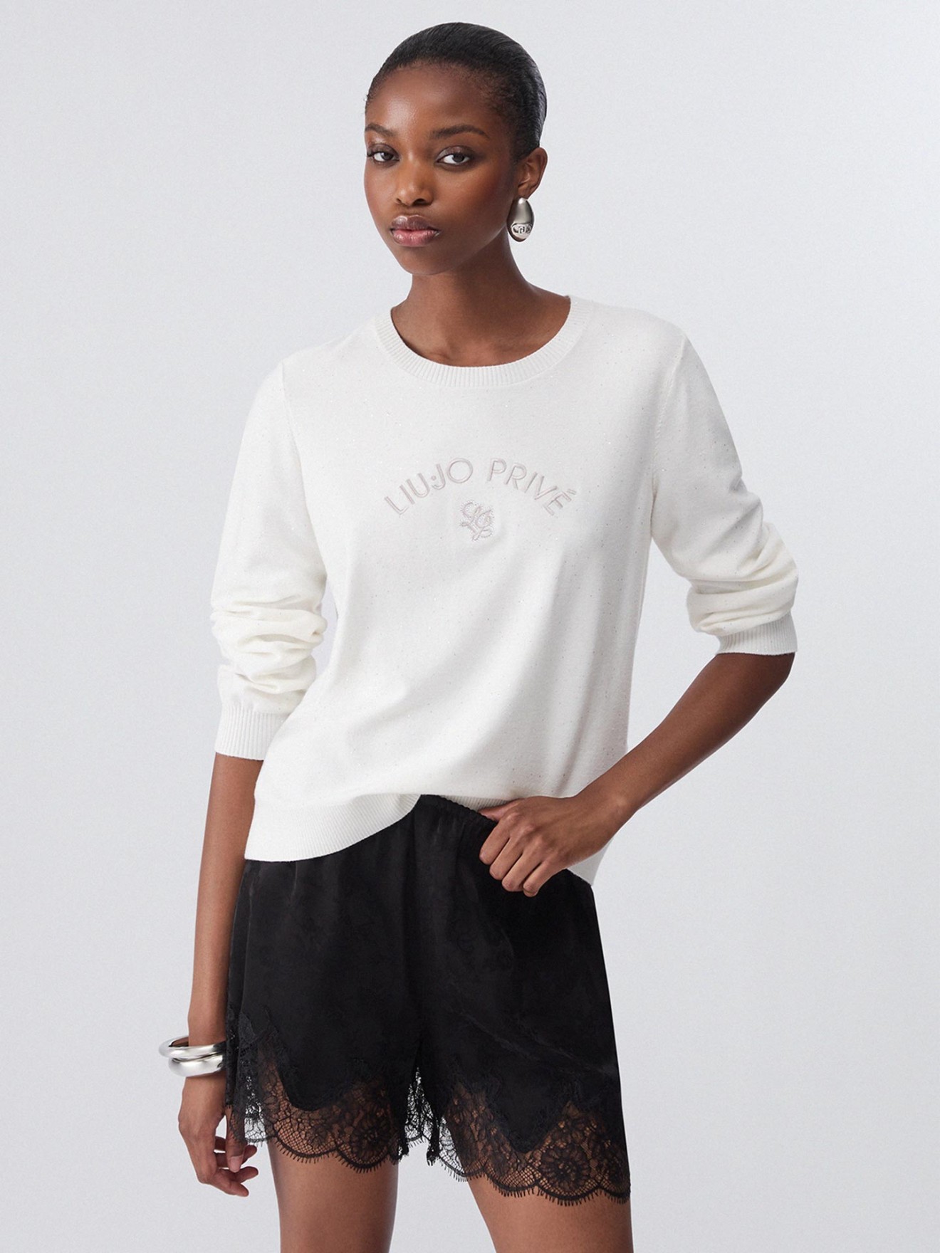 Camisola de Malha com Gola Redonda