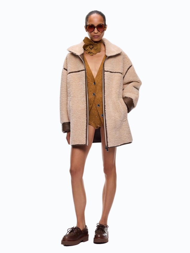 Casaco com Efeito Shearling e Gola Subida