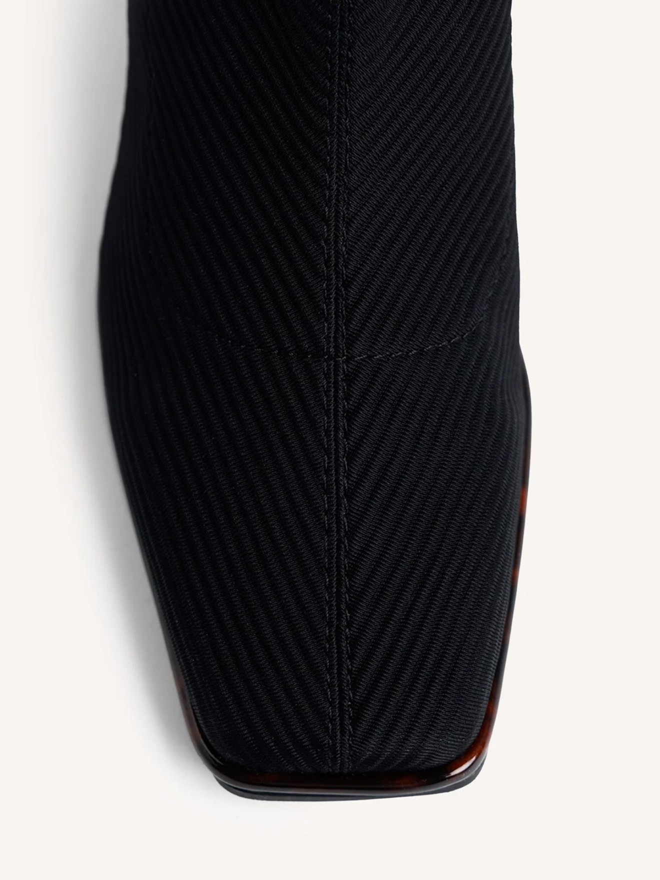 Botins Elásticos com Salto de Bloco