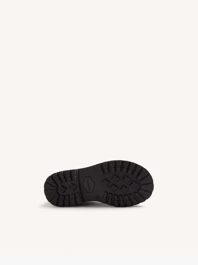 Botas em Couro com Fecho de Correr
