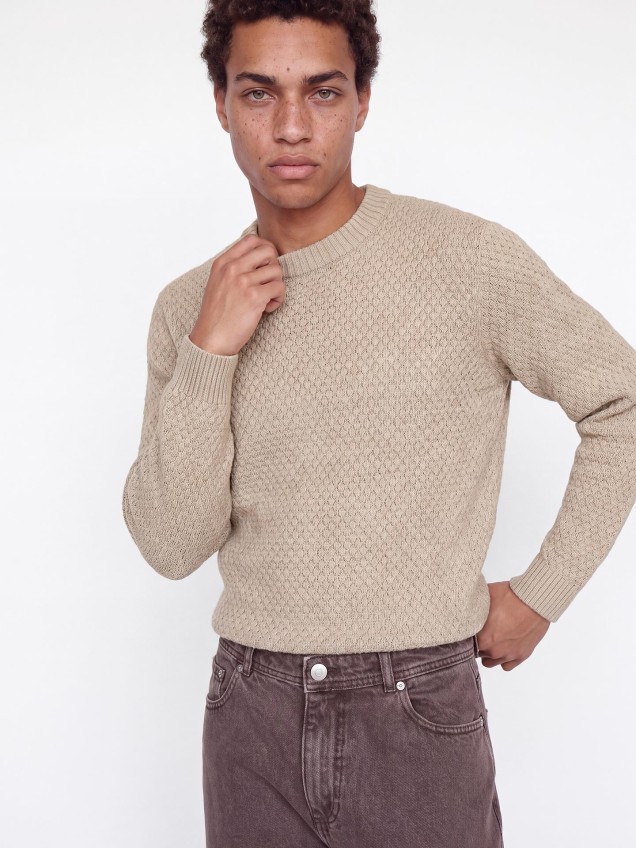 Camisola de Malha com Gola Redonda