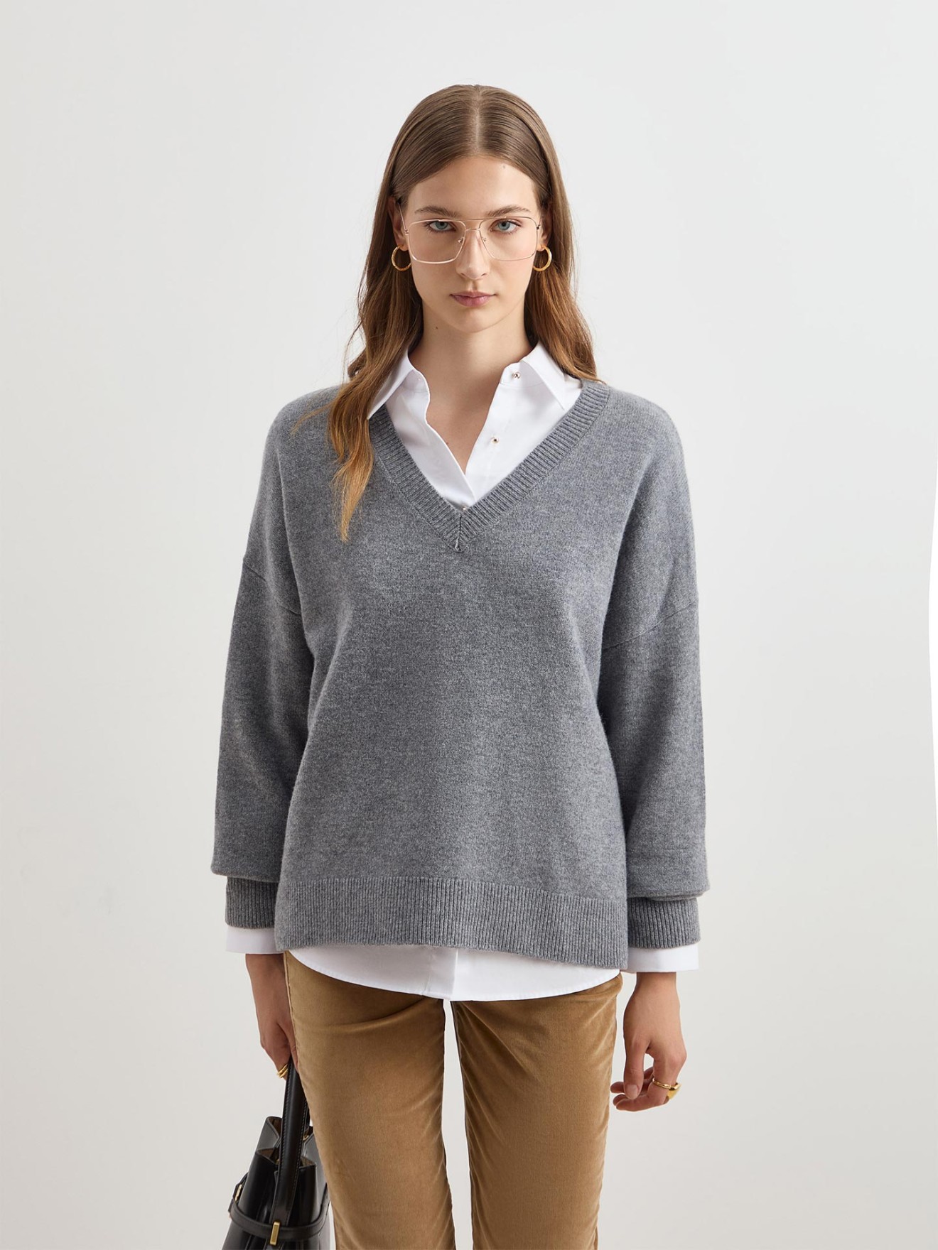 Camisola de Malha em L� com Decote em V