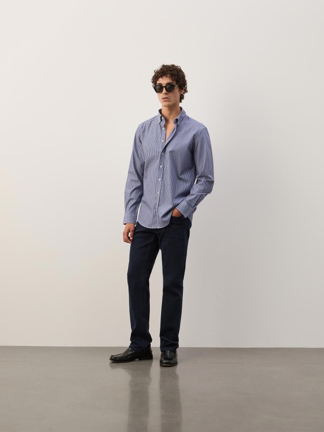 Camisa às Riscas Regular Fit