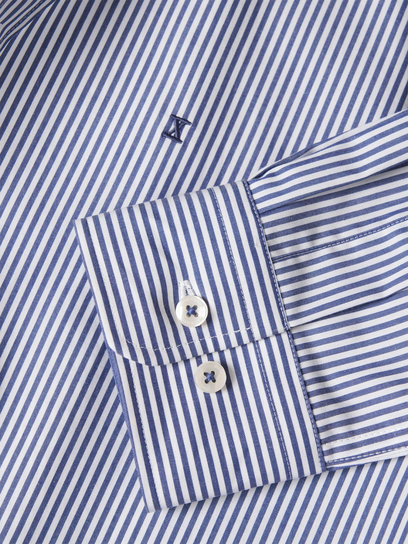 Camisa Slim Fit �s Riscas